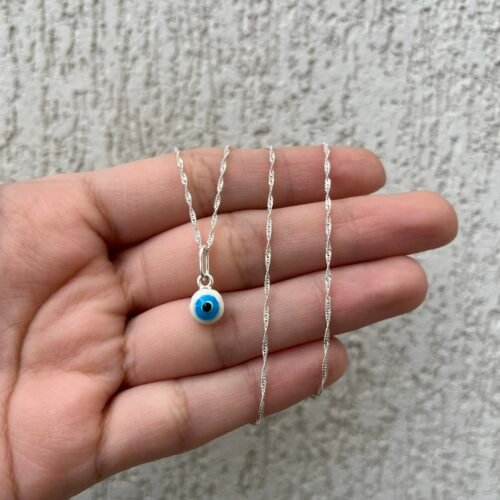 Collar Naz