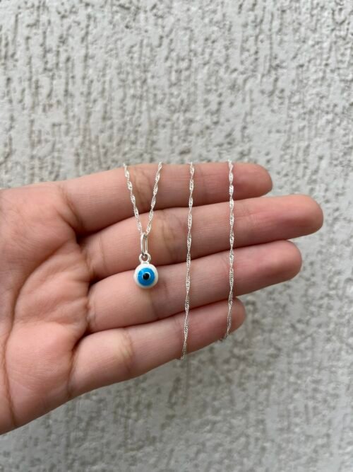 Collar Naz